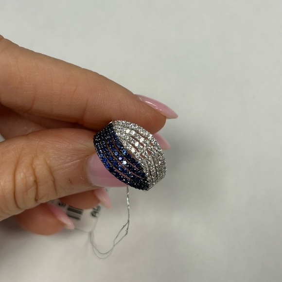 Suzy Levian Sterling Silver Pave Blue & White CZ Ring NWT - Picture 2 of 6